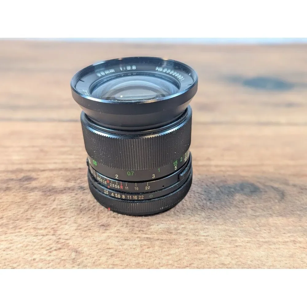 Vivitar Auto Wide‎ Angle 28Mm 1:2.5 - Lens Konica Ar Mount 22229601